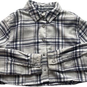 Garage cropped flannel button up size small